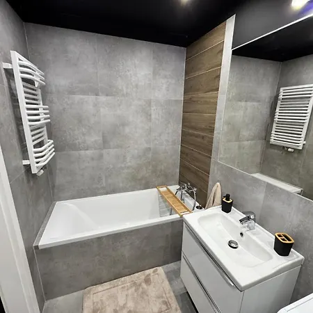 Mieszkanie Z Klimatem Lägenhet *